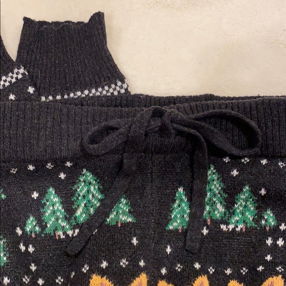 American eagle sweater pants - Picture 2 of 3